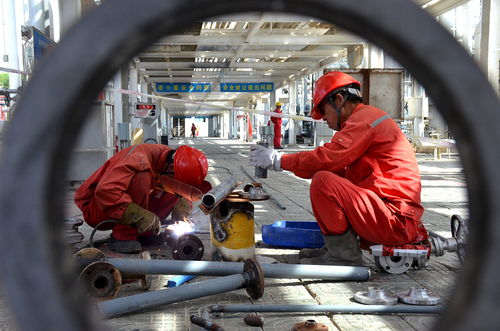 中石化西北油田分公司采油三廠 加快檢修進度助投產